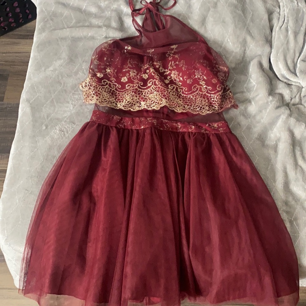 Teeze Me short dress maroon and gold